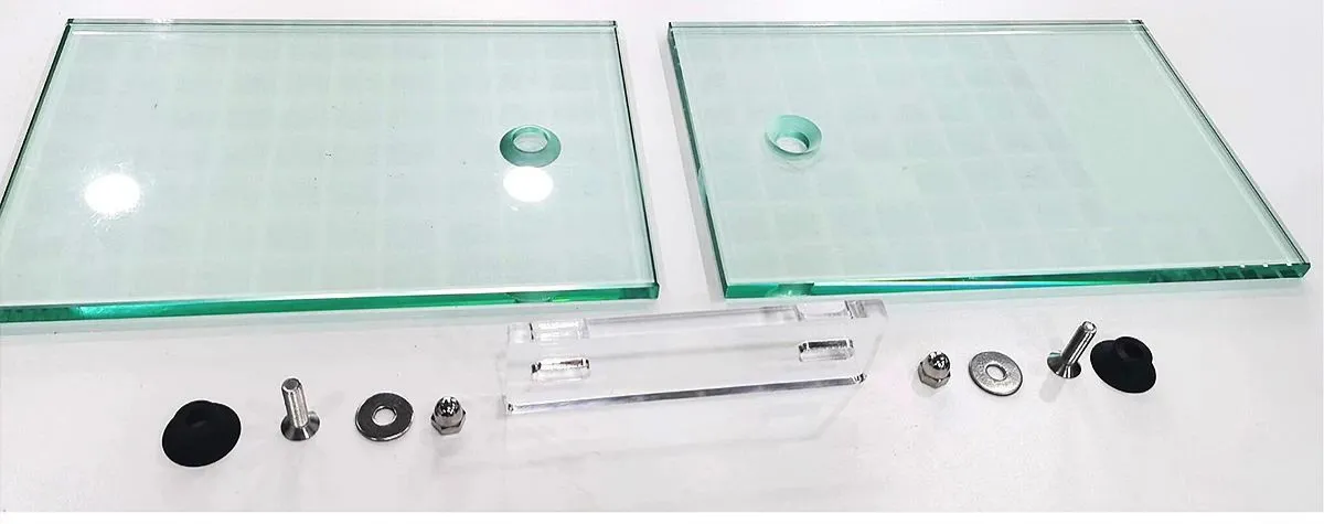 padel glass with fittings padel glass with fittings